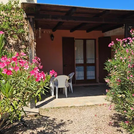 Semesterbostad Mirto *